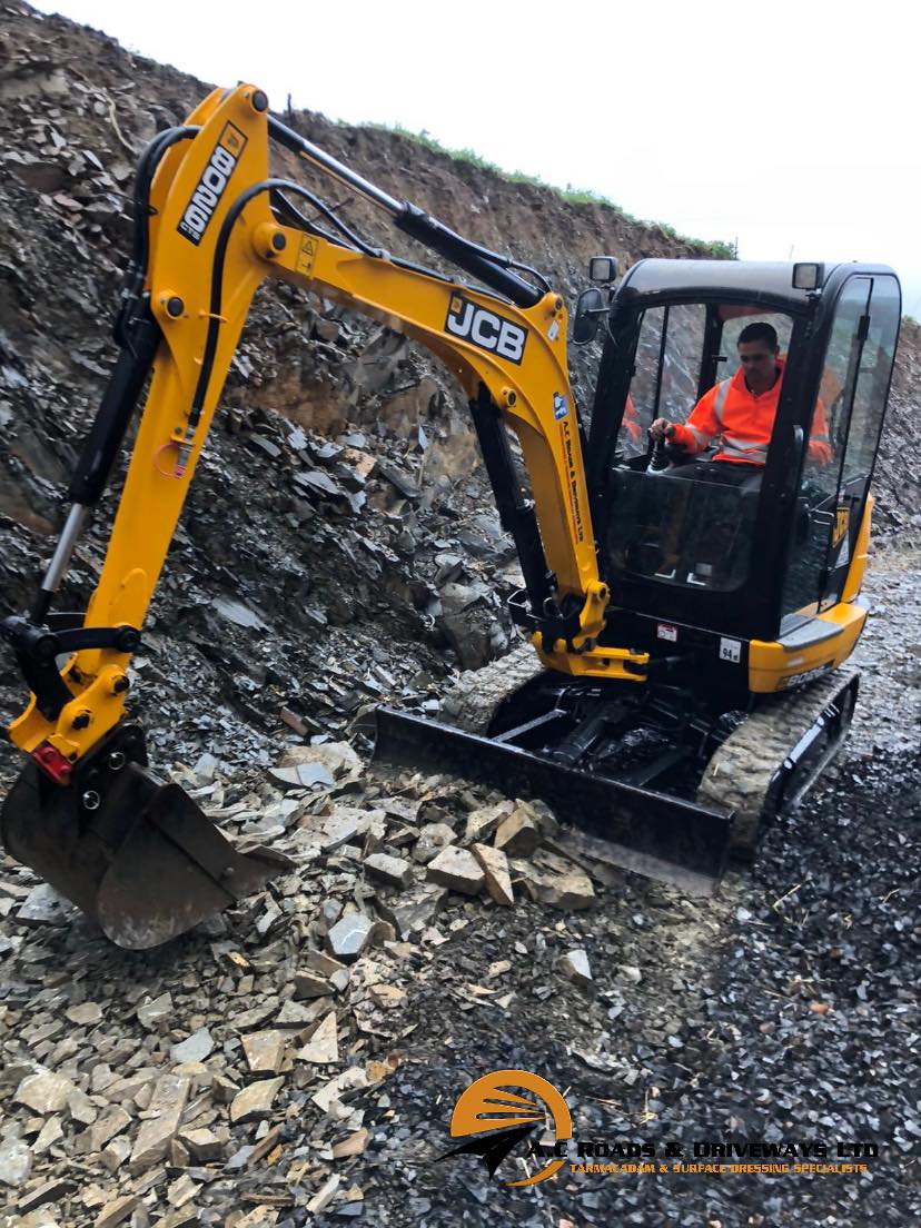 120 Tonnes of Tarmac  for New Farm Silage Pit 