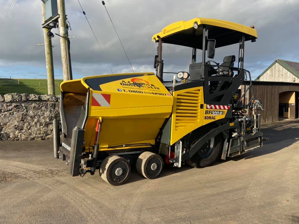 Bomag BF300 Tarmac Paver