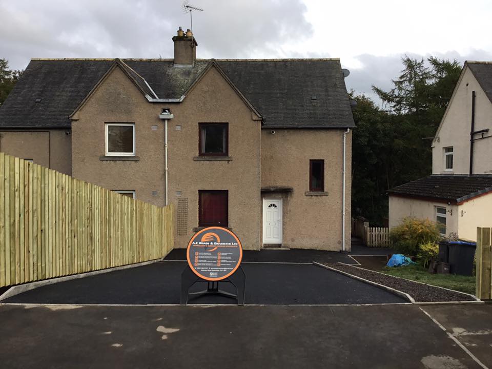 New Driveway with Fencing, Edging, Drainage - Galashiels