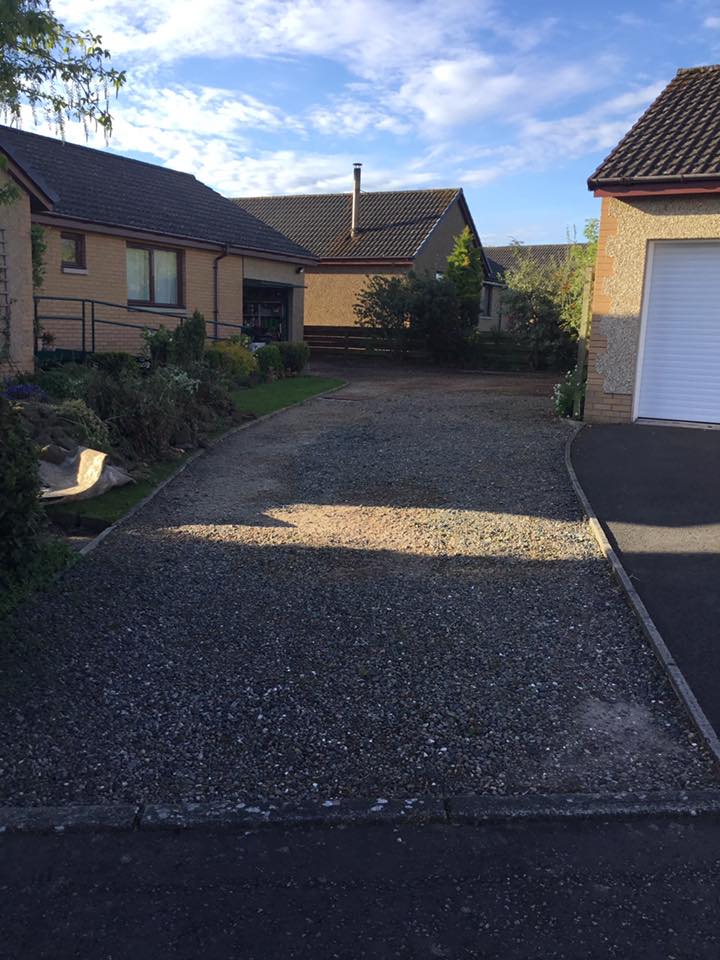 Tarmac Driveway with Edging Stones