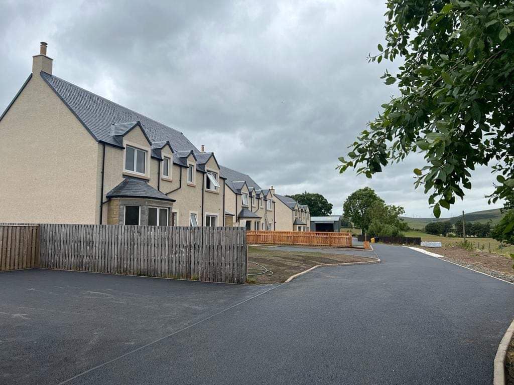 Contractor Tarmac Road Ways, Court Yard - Scotland