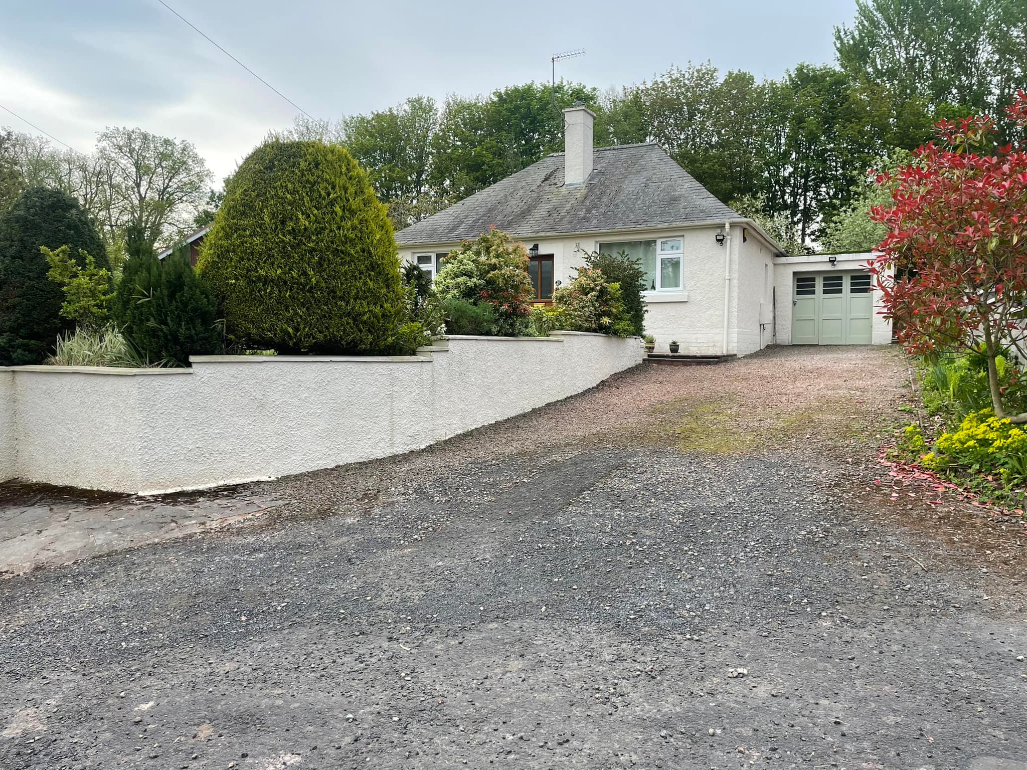 Upgrade Chipped Driveway for Bungalow