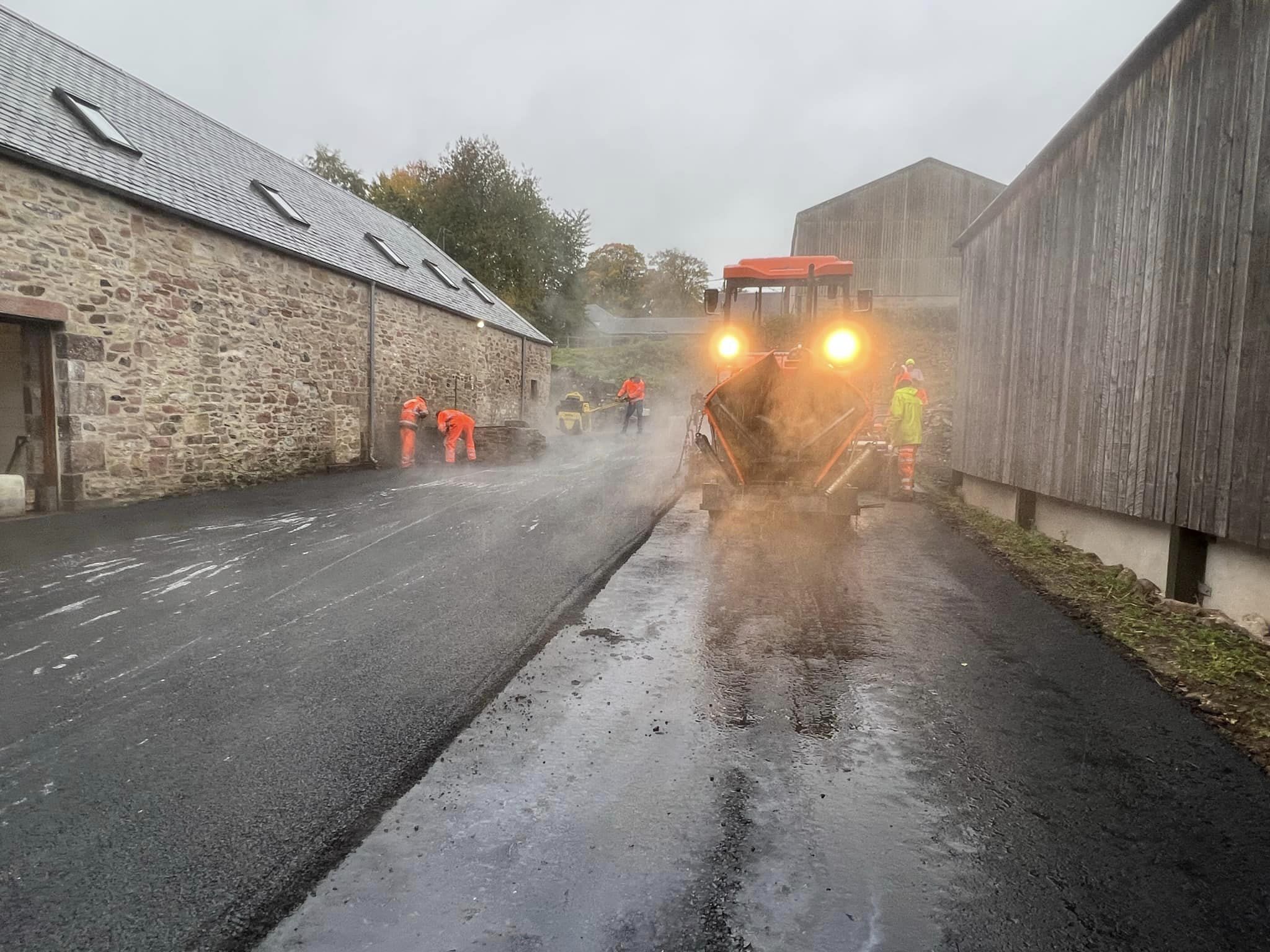 base course tarmac and stone mastic asphalt is then laid, rolled and sealed_1