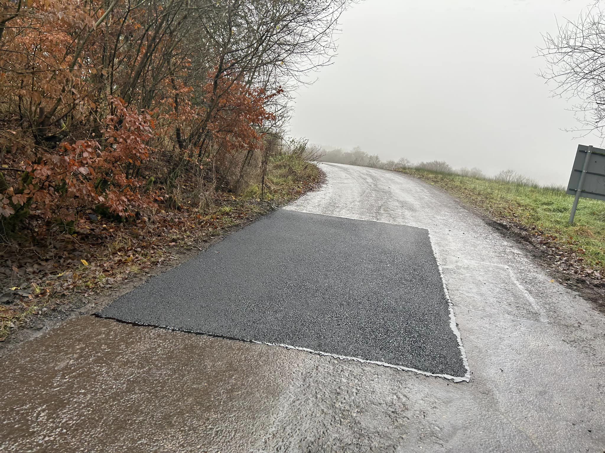 road repairs, fix potholes, tarmac patches, reinstatement - specialist contractors