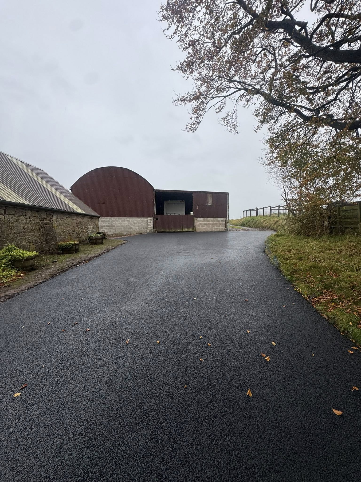 Tarmac Farm Road, Courtyard - Lanarkshire