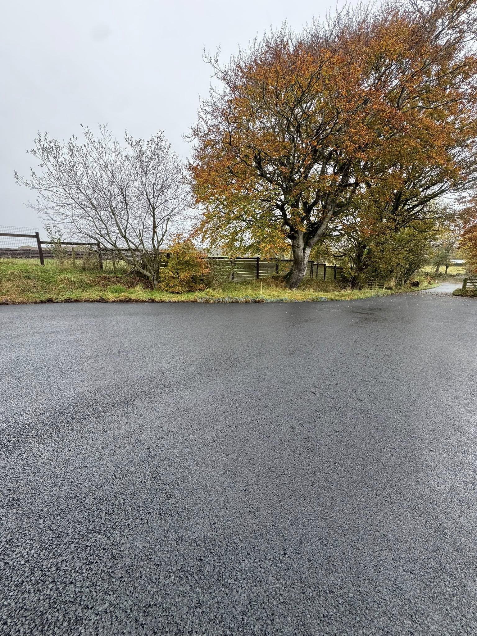 Tarmac Farm Road, Courtyard - Lanarkshire