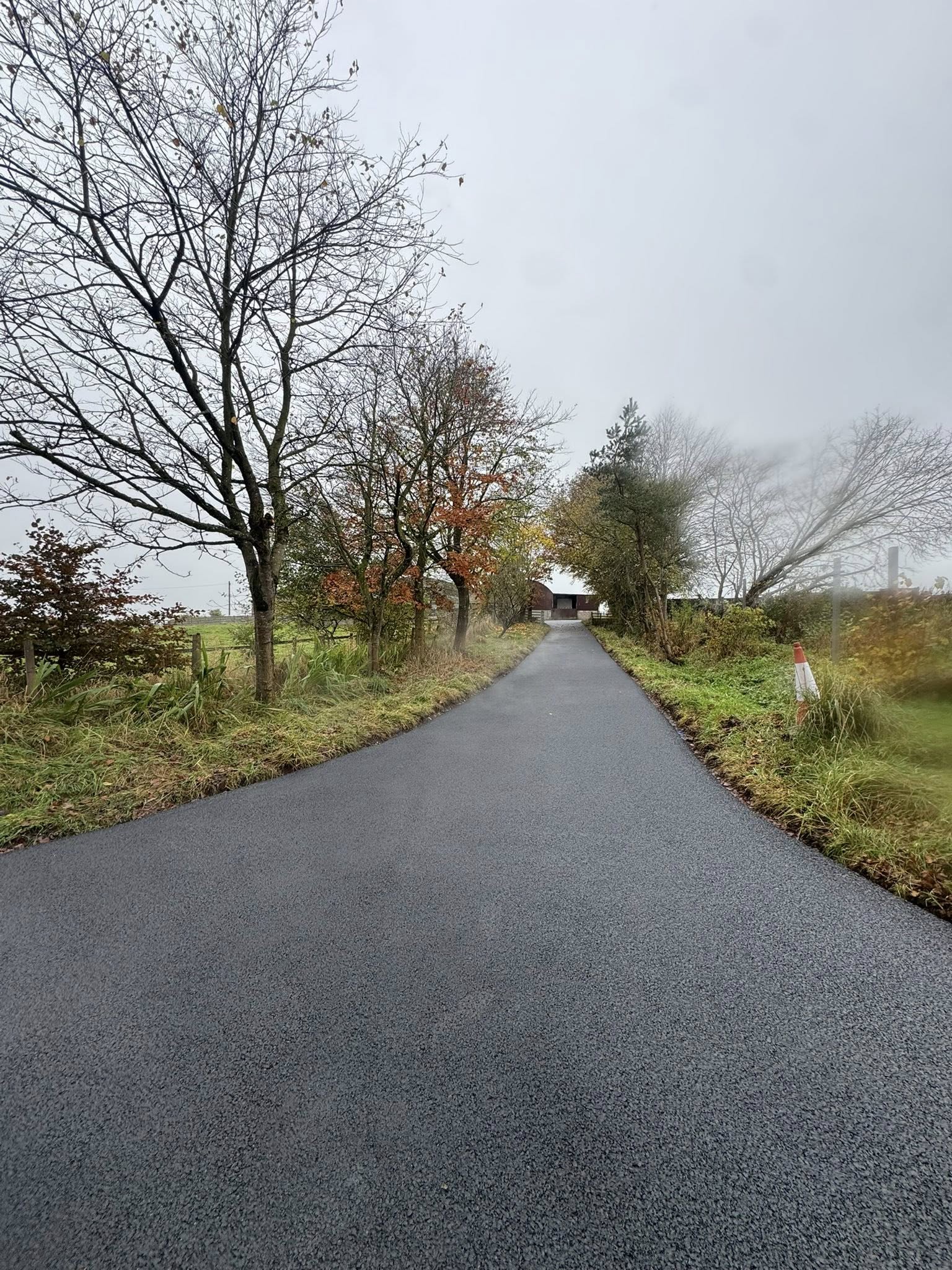 Tarmac Farm Road, Courtyard - Lanarkshire