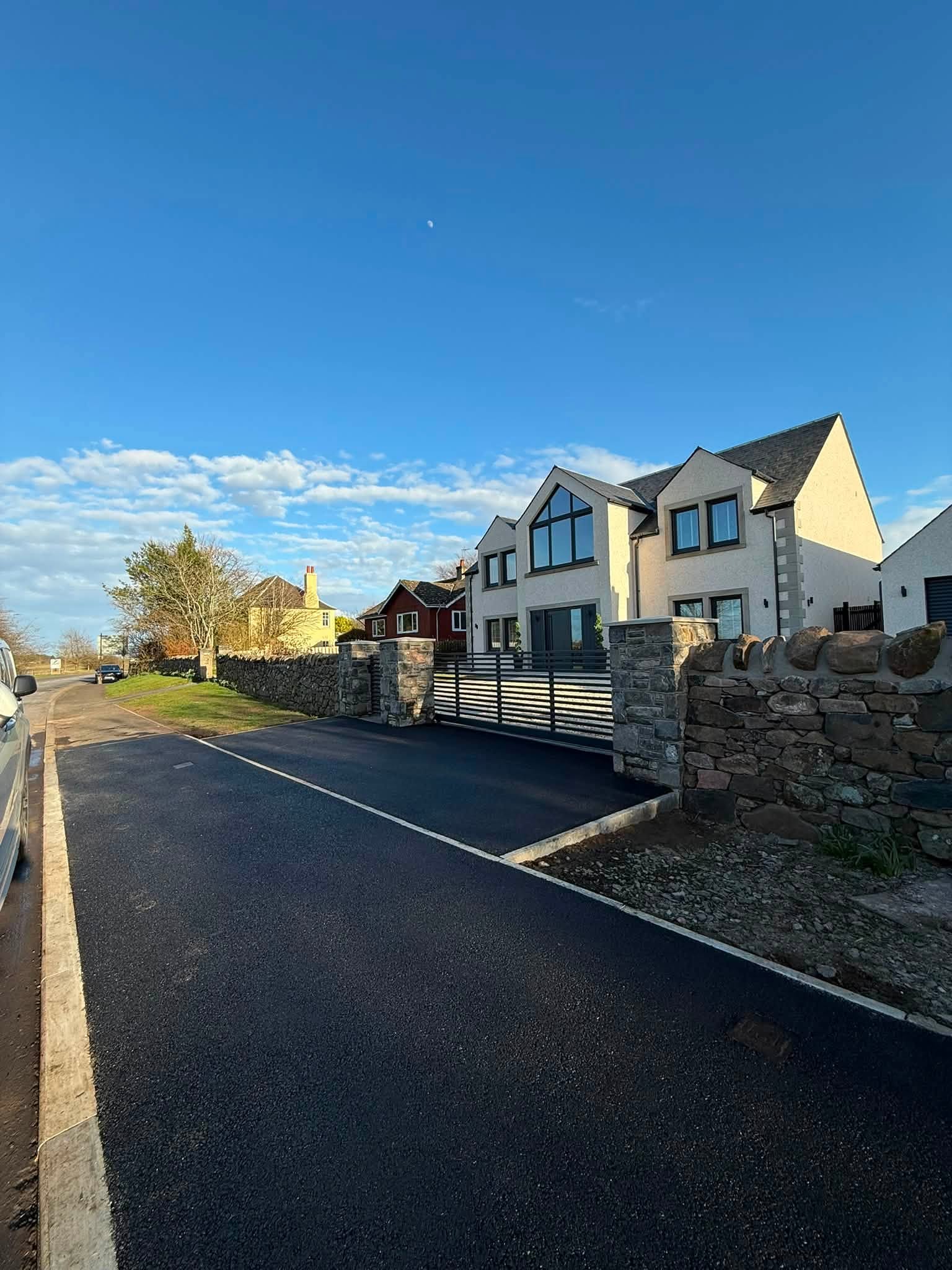 Tarmac Driveway with Dropped Kerb Access - Council Approved Contractor